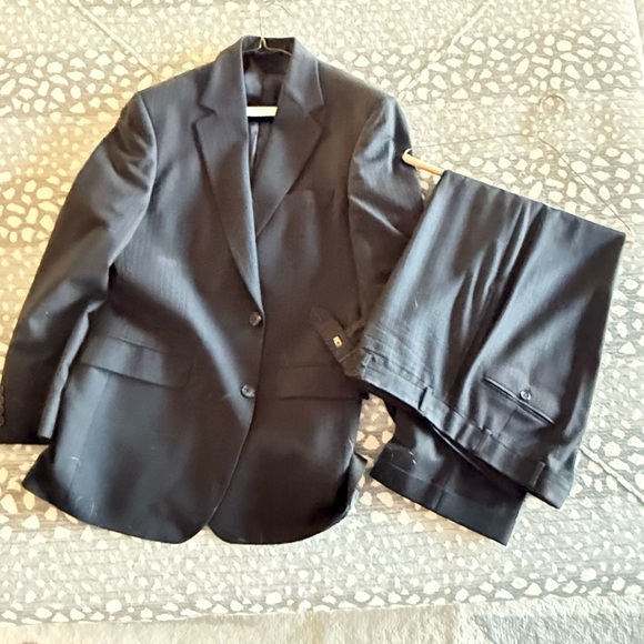 Brooks Brother 346 Men's Black Pinstripped Suit Blazer and Pants